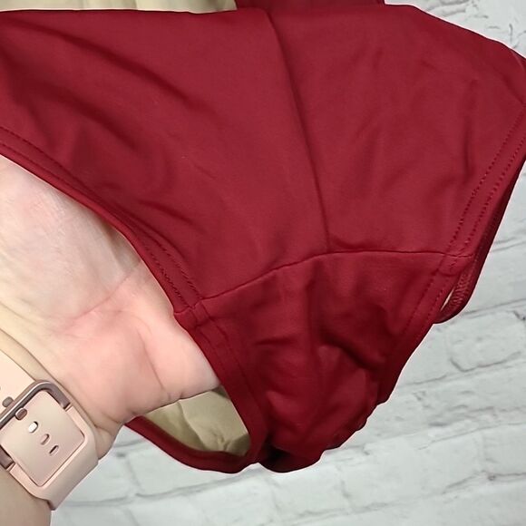 Victoria's Secret Plunge V Neck Low Open Back High Leg One Piece Bathing Suit - Picture 5 of 8